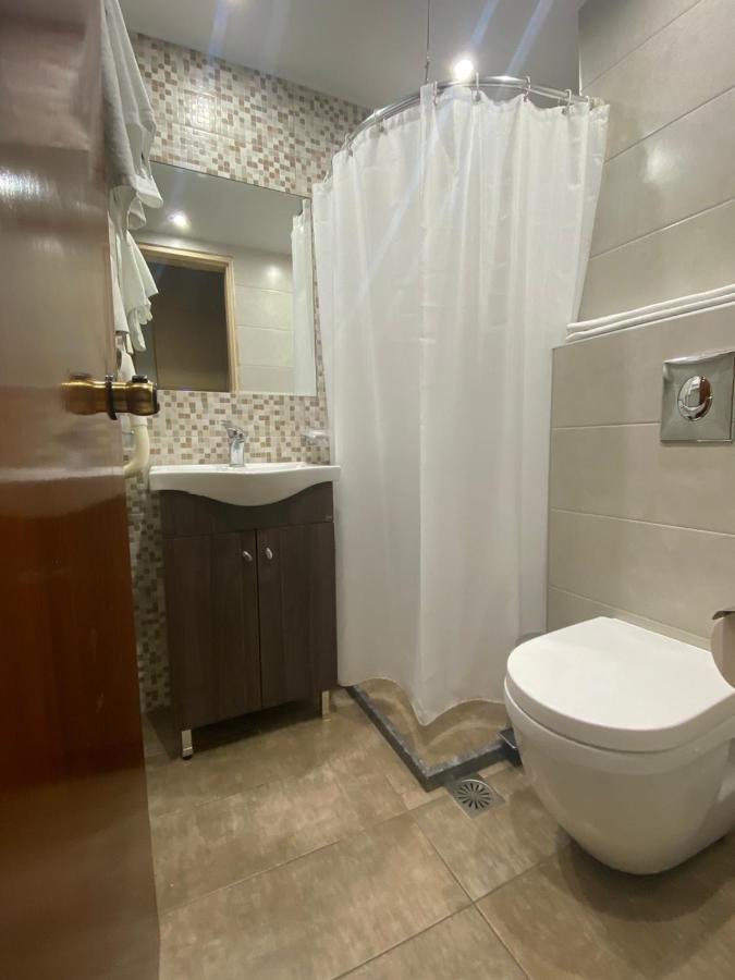 Hotel Ideal Piraeus Exterior photo