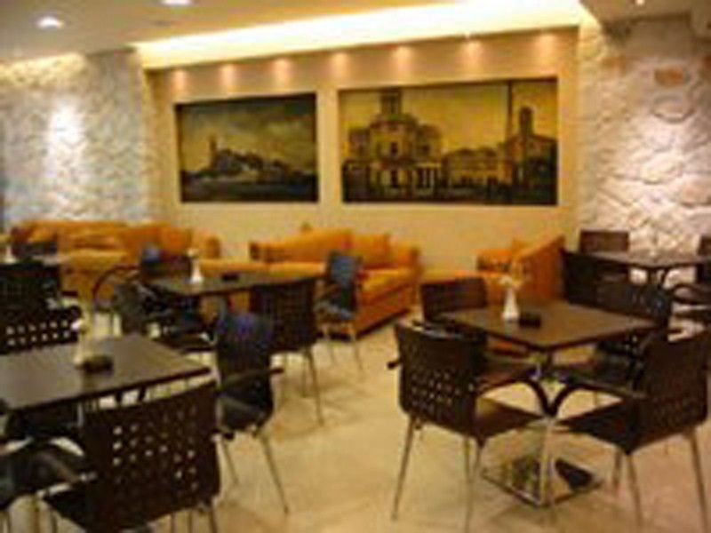 Hotel Ideal Piraeus Exterior photo