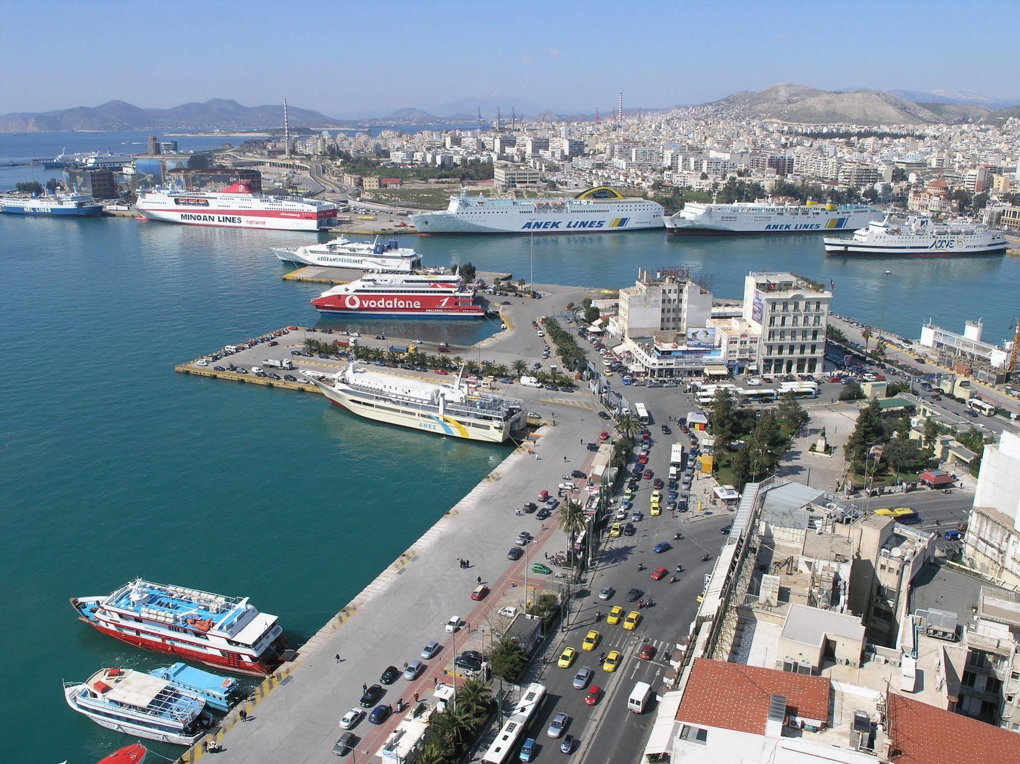 Hotel Ideal Piraeus Exterior photo